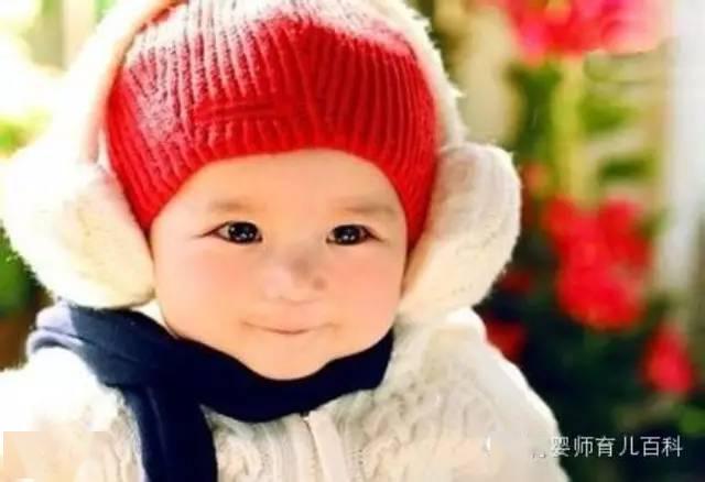 「能带」新妈妈第一课：能带未满月的宝宝外出吗？