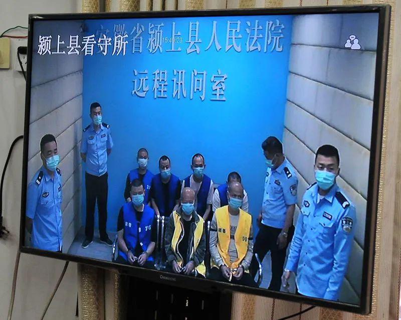 颍上陈巨兰陈波等23人涉黑案一审宣判