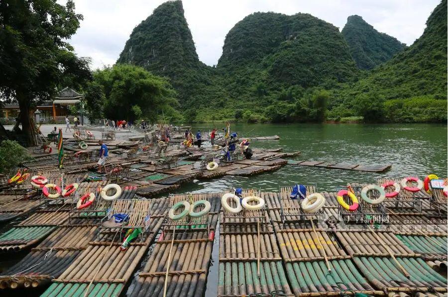 4,桂林阳朔县遇龙河