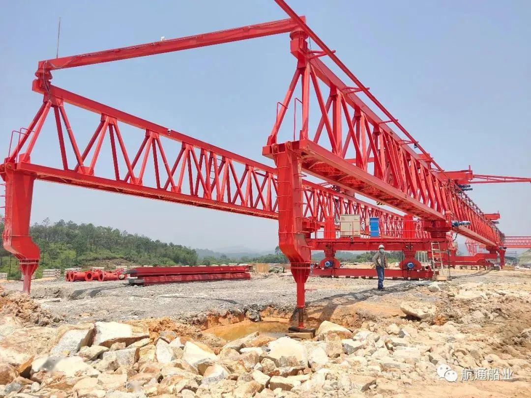 航通船业2架桥机180t45m公路架桥机完成安装调试并成功验证正斜交模式