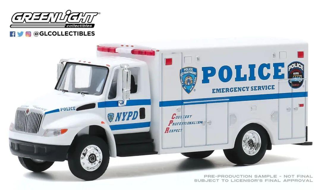 33190-a 2013 international durastar american medical response