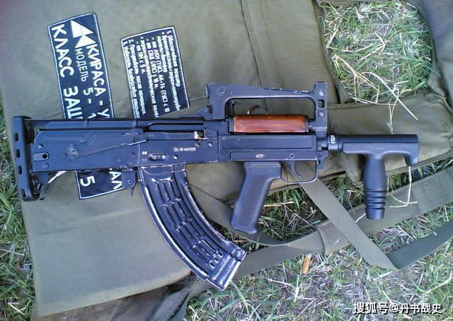 原创俄罗斯oc14groza步枪它其实是一个型号齐全的枪族