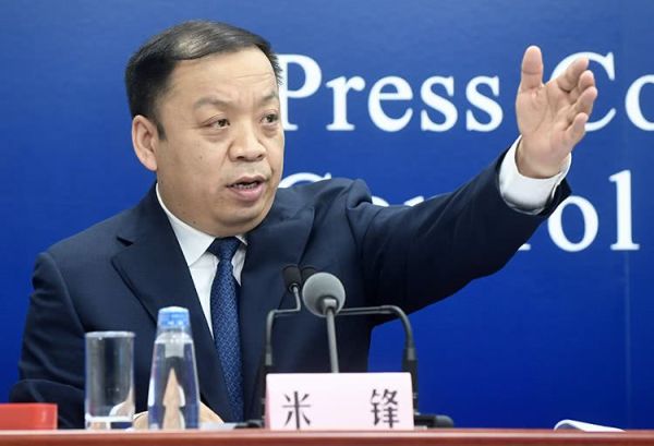 本土再次发生聚集性疫情
(本土再次发生聚集性疫情的原因) 本土再次发生聚集性疫情
(本土再次发生聚集性疫情的原因)