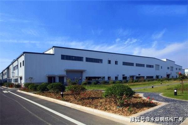 钢结构厂房建设施工质量及施工技术一,钢结构的特点在工程建筑整体