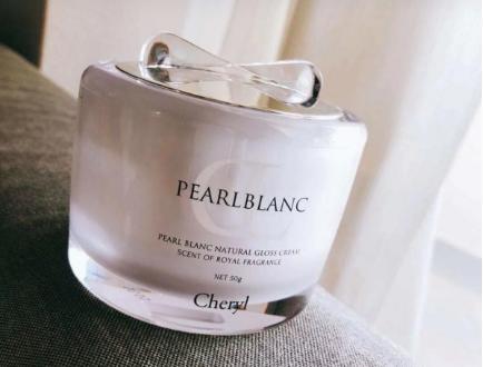 素颜霜是什么时候涂 48869855397a4769baebe0963699276c.jpeg