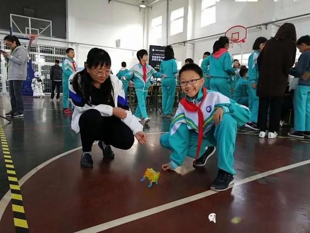 前锋学校科技节活动巩华学校科技节活动昌盛园小学科技嘉年华活动城北