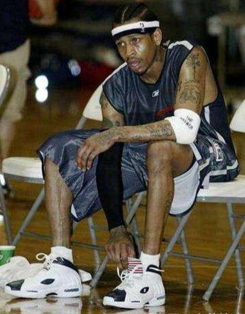 什么叫nba级别小腿?詹姆斯小腿没胳膊粗,3大分卫小腿美如画