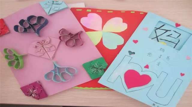 印花作品属于拓印作品,可以先制作相应的形象,比如手提包,贺卡等,将