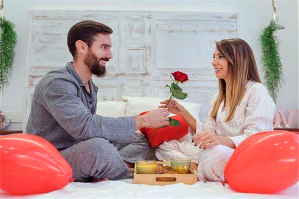 家庭三观很重要 849c662656904e0196a973690fa60969.png