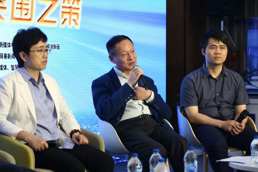 无锡市金茂对外贸易有限公司董事长 杨南 危机中既有危，又有机遇。企业