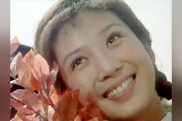 美丽的吴海燕演海霞一炮而红上影一枝花如今66岁近照曝光变化大