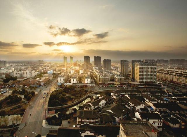 南通各县市2019年GDP_南通gdp突破万亿图片(3)