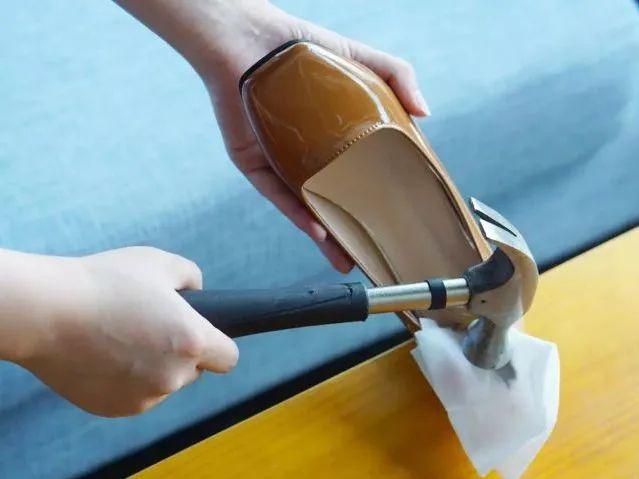 难题今天我们就来解决一下！新鞋磨脚堪比世纪难题