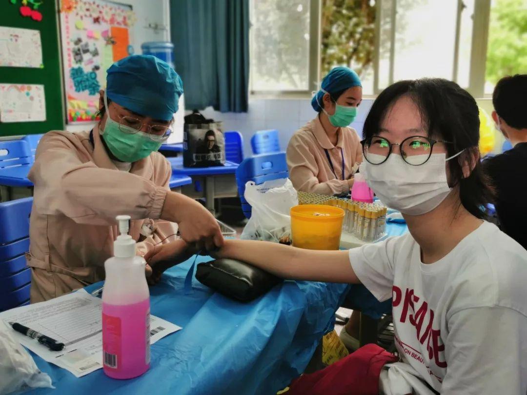 中考体检女生内衣_中考体检女生图片