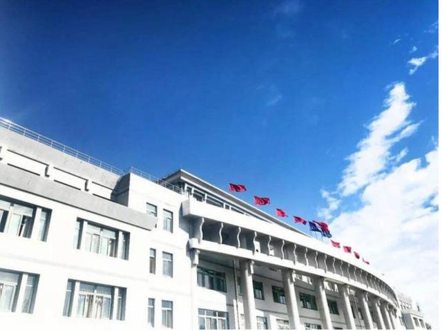 高考@可以“躺着”当公务员，金饭碗“稳了”2020高考填报这几所大学