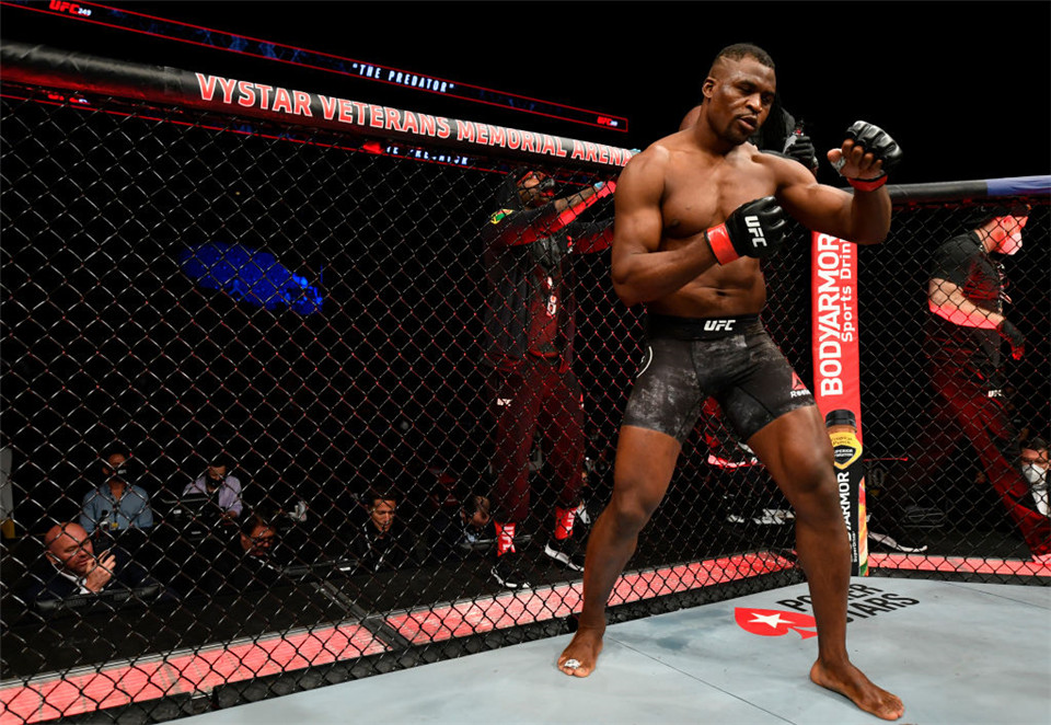 ufc249加瑟基成功加冕33岁塞胡多赛后宣布退役