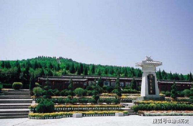 规模庞大的秦始皇陵为何选在骊山修建难道这是风水宝地