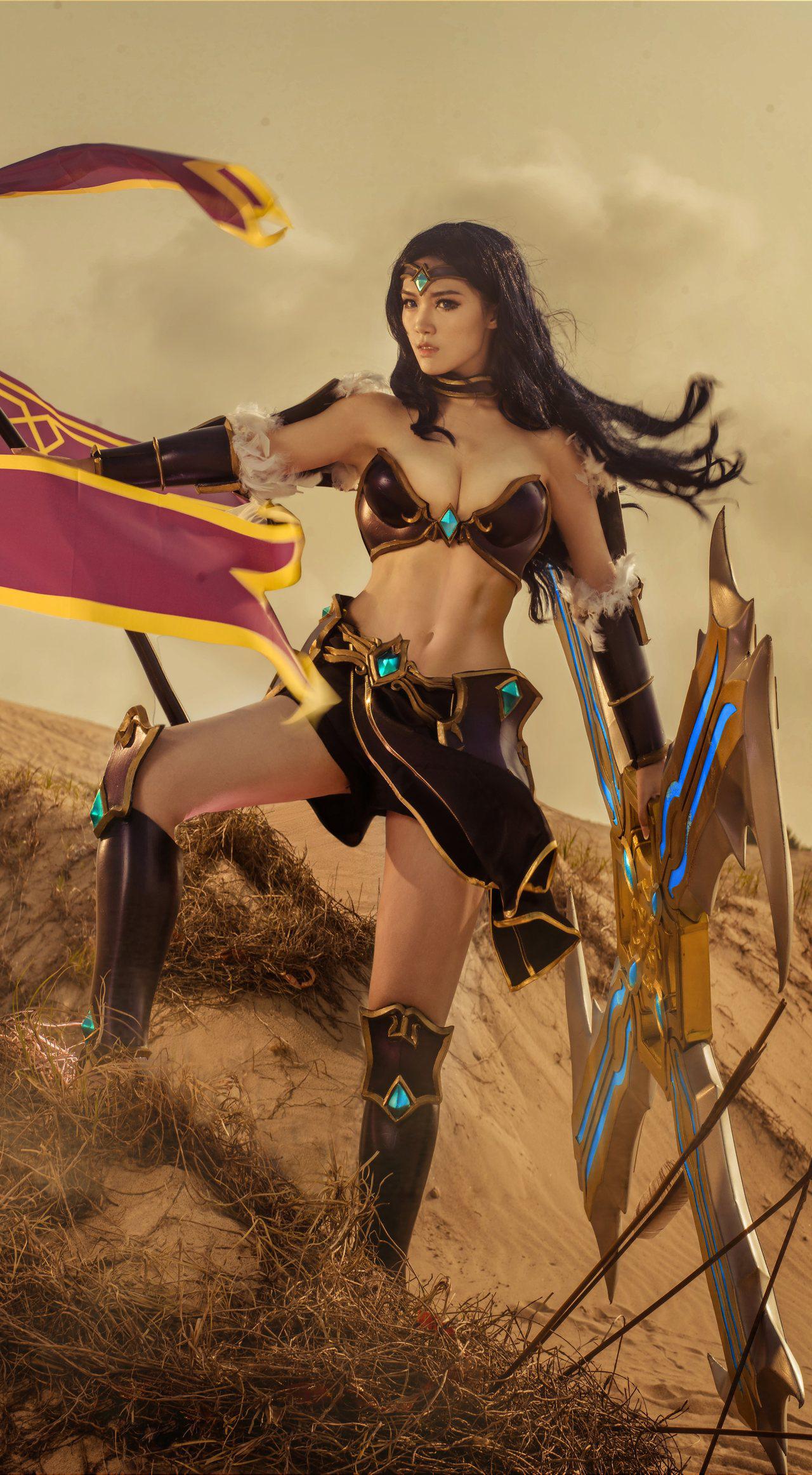 英雄联盟——战争女神·希维尔cosplay_沙漠