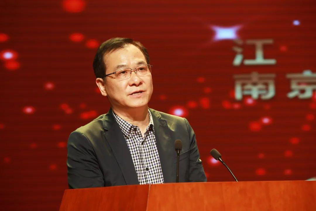 疫情表彰天使！今天这个盛会与有荣焉！致敬英雄