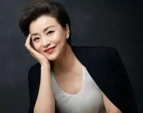 杨澜、宁静、郎朗早已不是中国人？来看看他们