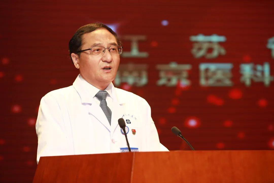 疫情表彰天使！今天这个盛会与有荣焉！致敬英雄