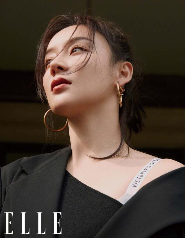 黑色她还有这一面……袁姗姗只有“马甲线”可炫耀？不