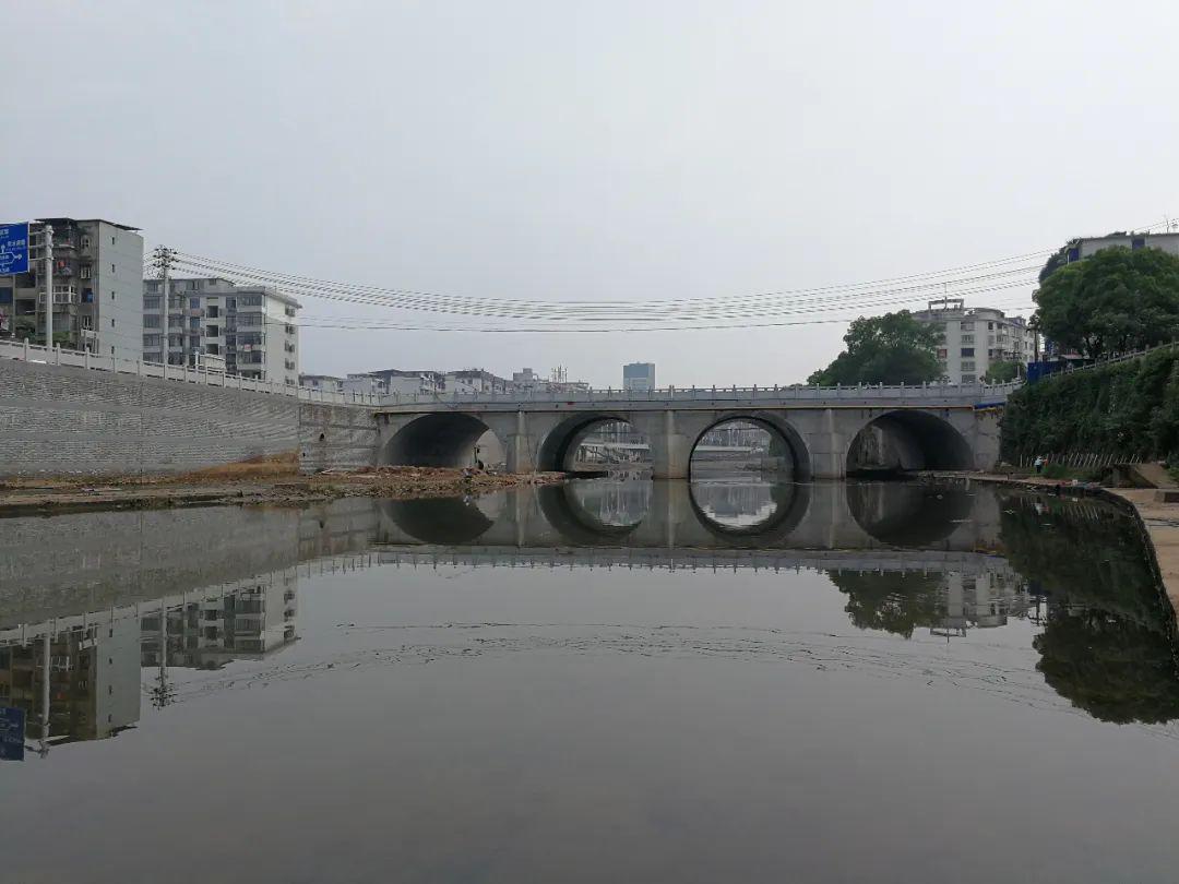 萍乡南门桥今日通车!拥有双向6车道,68块浮雕图惊艳亮相.