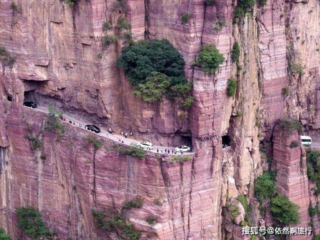 洪崖洞一年收入是多少 d94781e354514524a5f19b656aa84449.jpeg