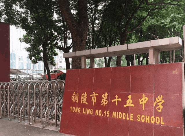 e4127a99d37e4a028dfd754e17d08b4c.gif