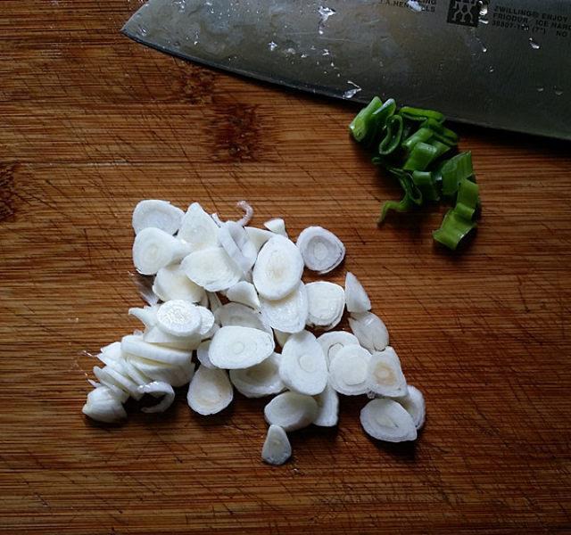 蒜头 fcbf80f0a96647248c758ca8101a22d4.jpeg