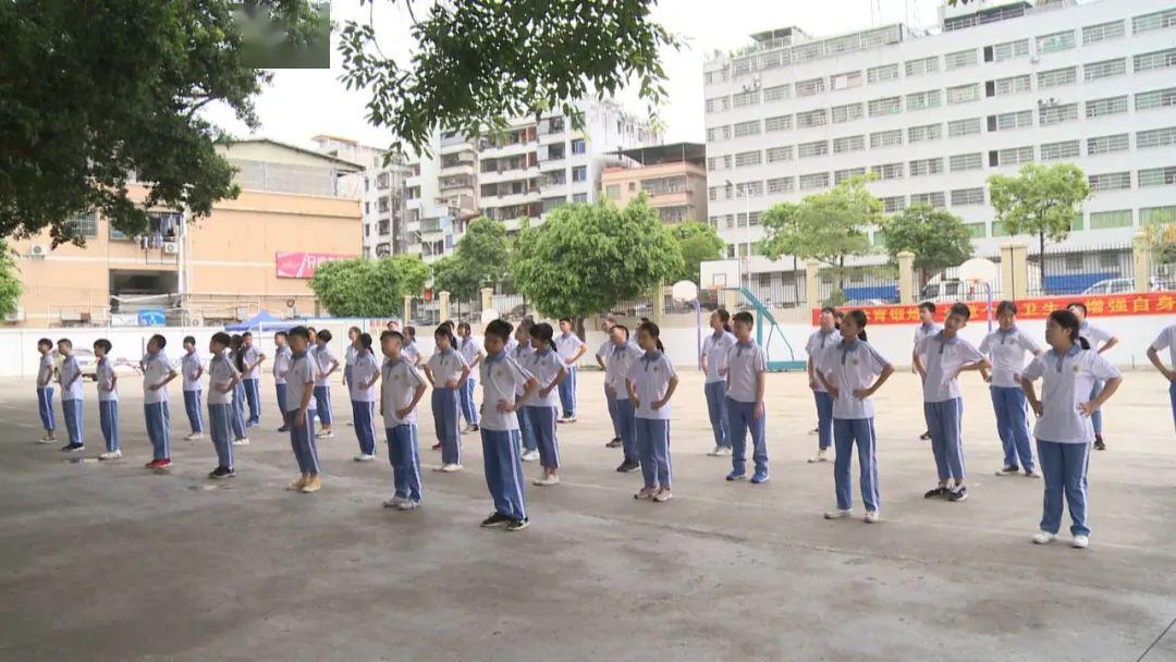 就读于广宁红军小学六年级