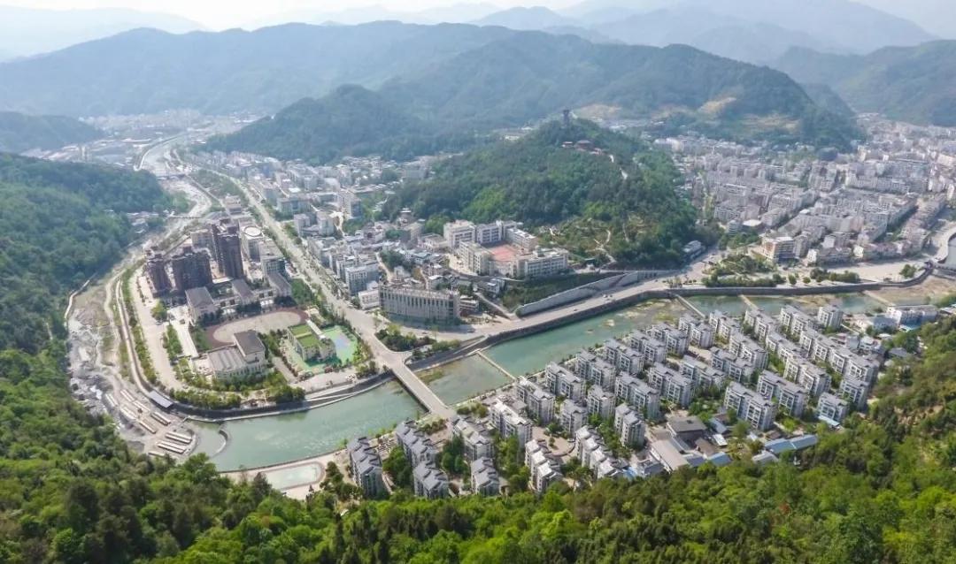 汶川人口年限_汶川地震(3)