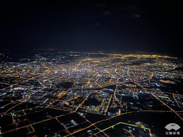 拔草东航精品航线!空姐全程姓氏称呼和半跪式服务,让人受宠若惊