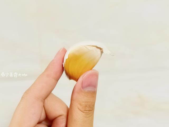 蒜头怎么保存不会烂 3db2390eca3b4523a2acc0b3bf9bd61d.jpeg