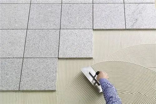 瓷砖上怎么刮瓷砖胶 61a7c28ca7724b569475418c3b2d7eb4.jpeg