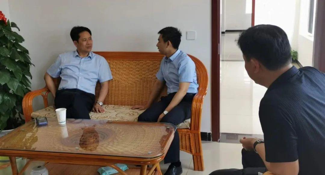 周象有深入江埠乡,瑞洪镇调研指导"防风险,保安全,护稳定,促发展"