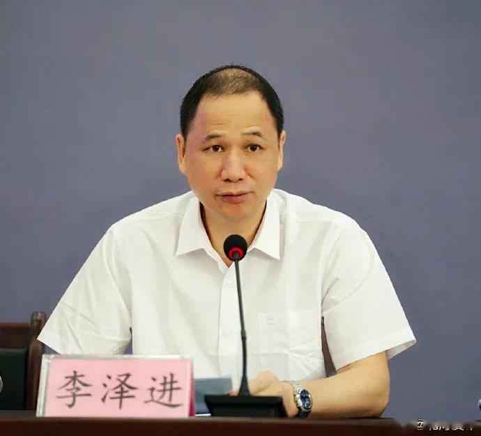 李泽进副市长表示,为贯彻落实中央,自治区关于质量强