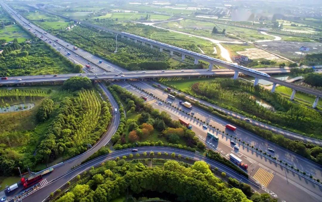 嘉兴各地gdp_八月机票不过百 从长沙出发,来场说走就走的旅行