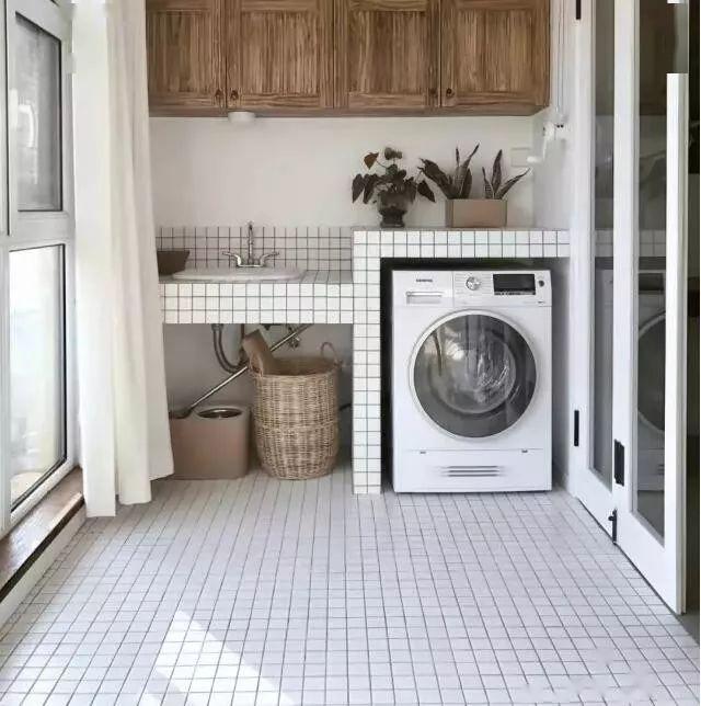 定制阳台柜 洗衣机:生活阳台的设计范本