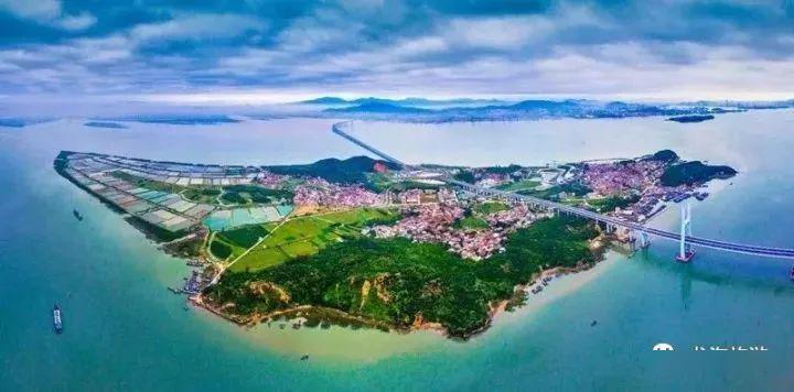 龙海市浮宫镇经济总量_龙海市颜厝镇巧山村(3)