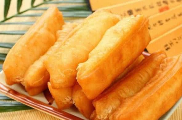 哪些食物属于高脂肪高胆固醇食物 c244e18d9ceb47db97a9395ecb2e6e8f.jpeg