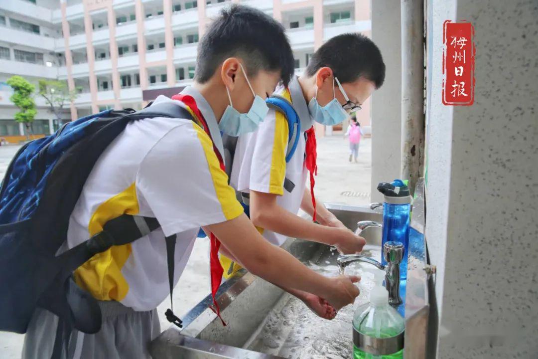 梅州小学生返校首日！这件事还是发生了！孩子也好无奈…