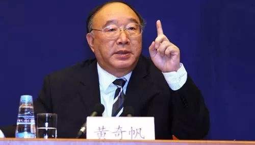 黄奇帆：重庆家庭6-7年的收入可买一套房，这得