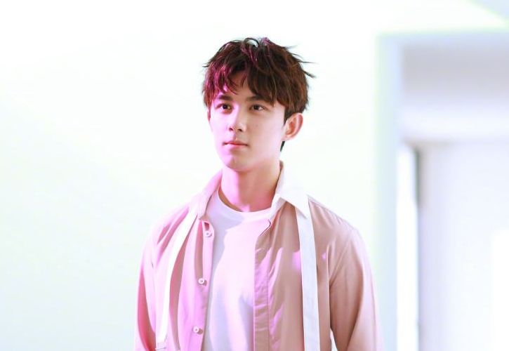 真正的美丽不仅仅来自于外貌 2de8e1a65fbc4e2881eff9f93f815bef.jpeg