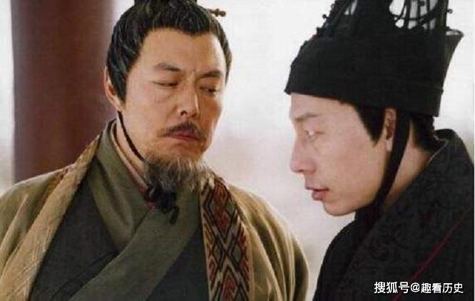 秦始皇晚年焚书坑儒,苛政虐民,项羽和刘邦为何不敢反?