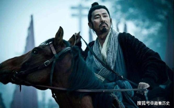 秦始皇晚年焚书坑儒,苛政虐民,项羽和刘邦为何不敢反?