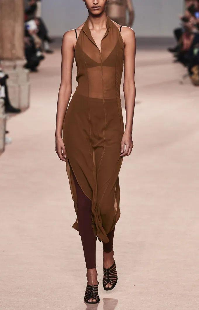 色彩2021春夏女装色彩流行趋势