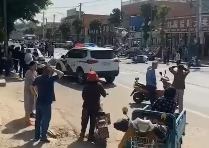 北京突发！通州于家务疑似发生爆燃，现场一片