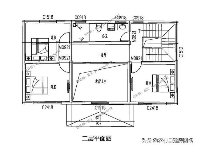 外观现代简约,不乏时尚大气,这款自建房设计图简单大气,玻璃均采用大