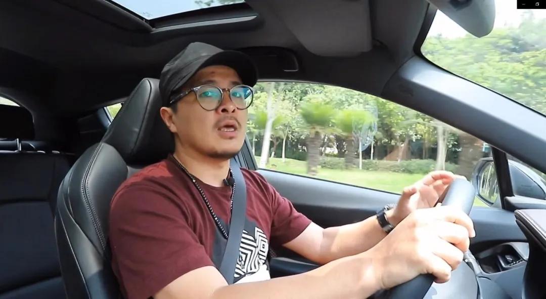 点击进入看图评论